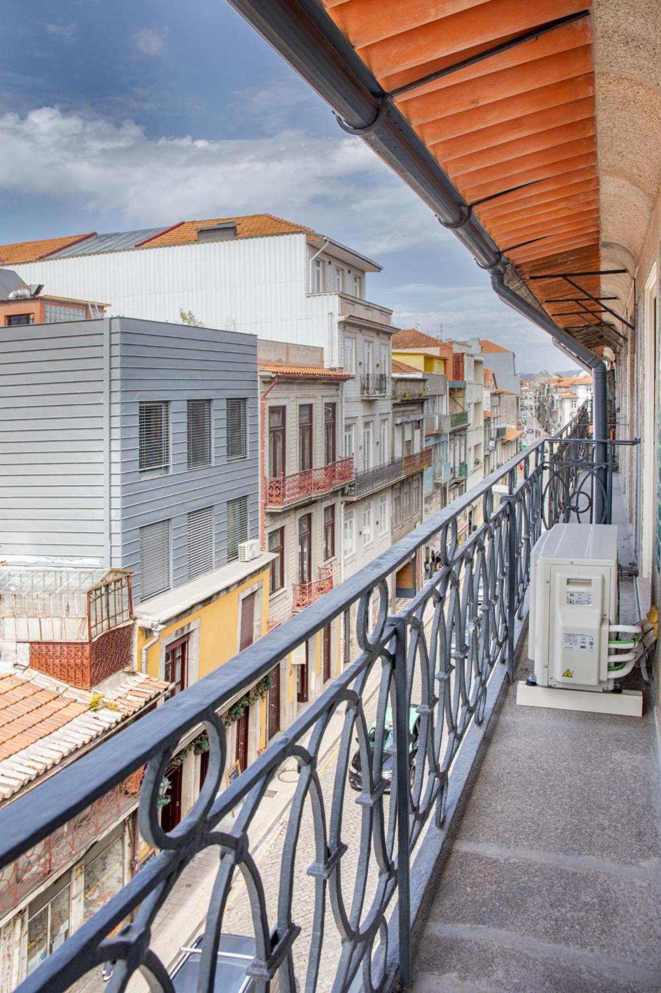 Poveiros Oak Loft - Santo Ildefonso Apartamento Porto Exterior foto